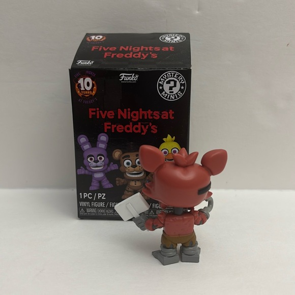 Funko Five Nights at Freddy's 10 Anniversary Mystery Mini Foxy Vinyl figure - Picture 2 of 5